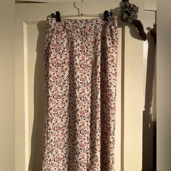 Pink Floral Insight Slacks - Picture 2 of 3